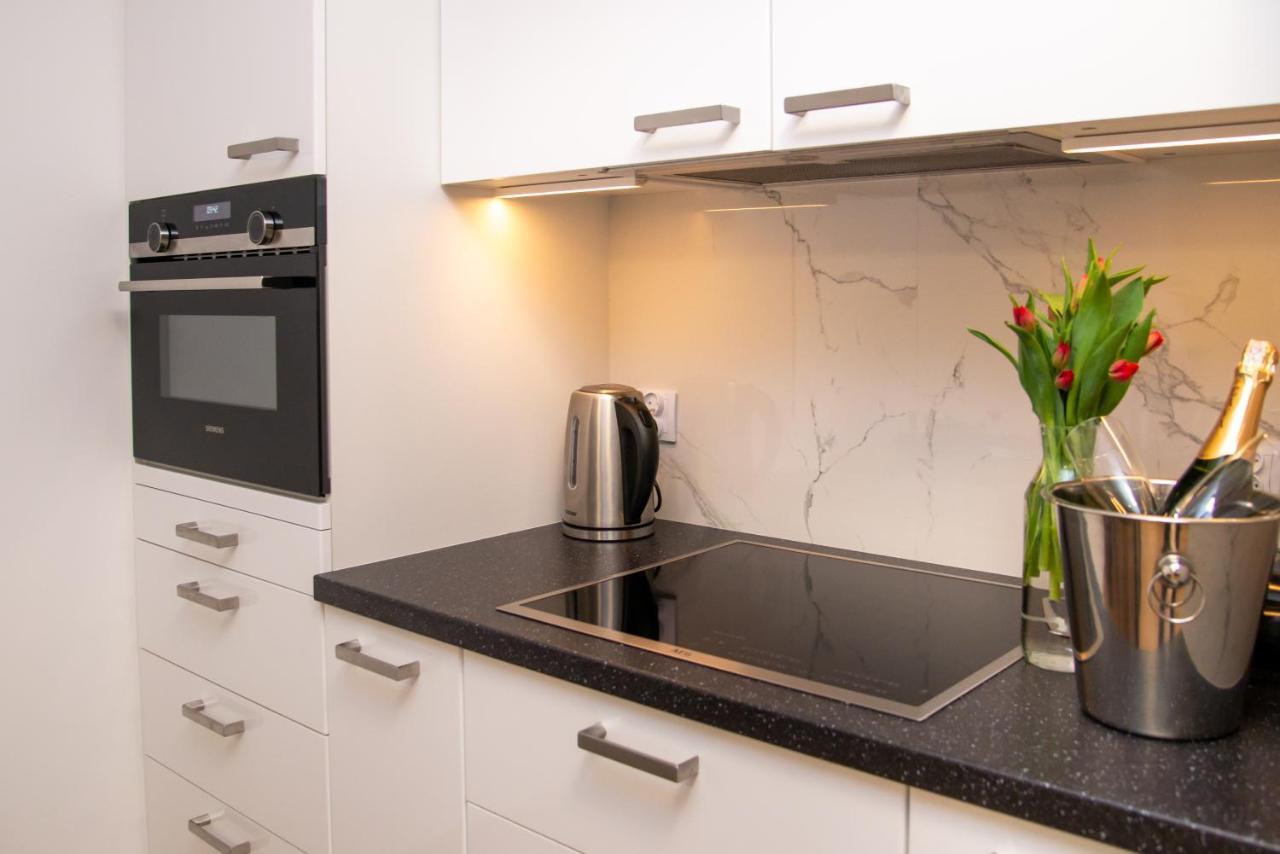 Maya'S Flats & Resorts 49 - Spacious 3 Rooms Apartment In Szafarnia Danzig Exterior foto