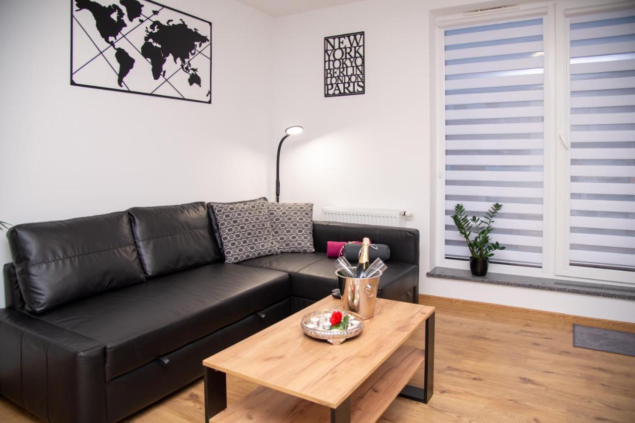 Maya'S Flats & Resorts 49 - Spacious 3 Rooms Apartment In Szafarnia Danzig Exterior foto