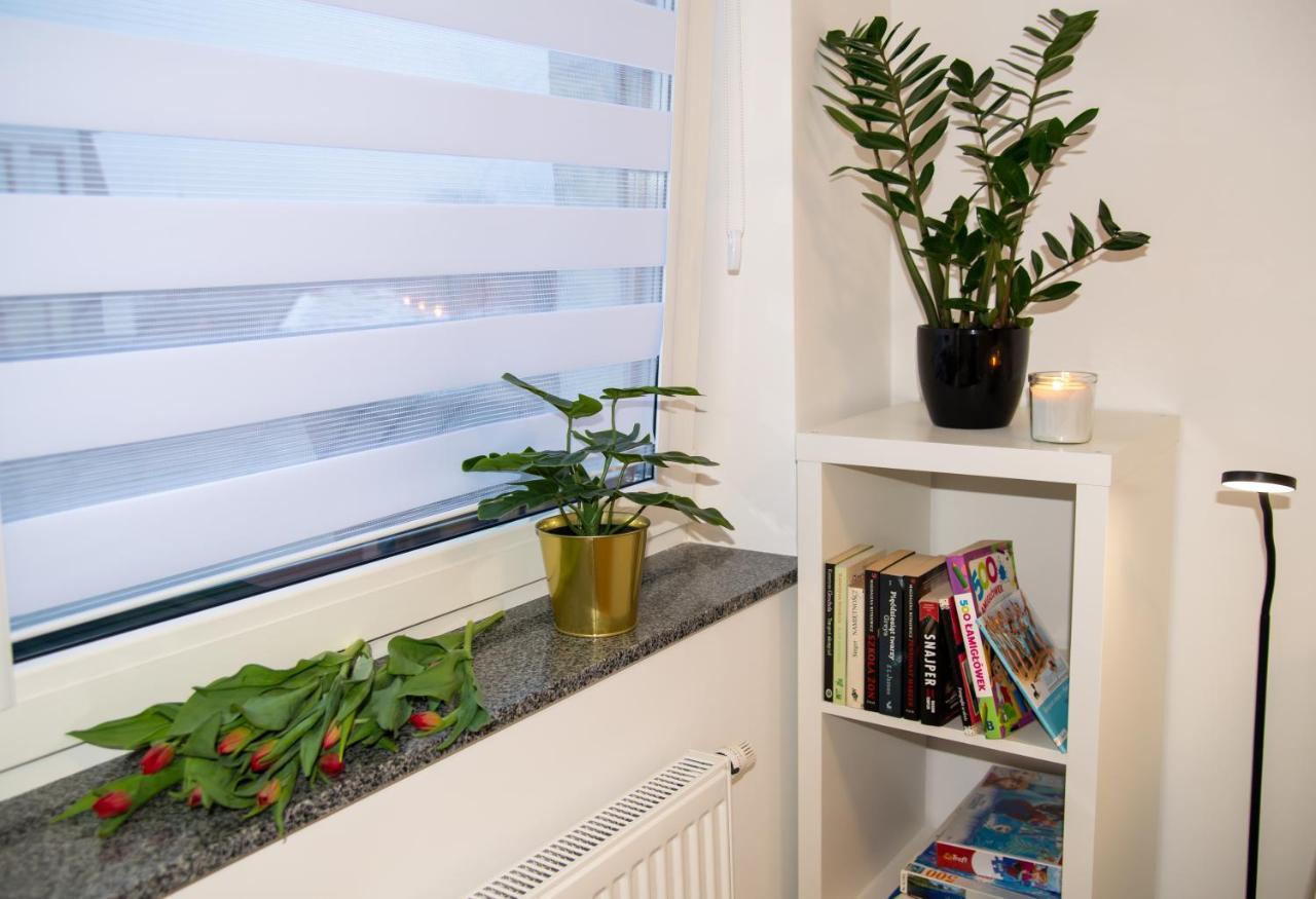 Maya'S Flats & Resorts 49 - Spacious 3 Rooms Apartment In Szafarnia Danzig Exterior foto