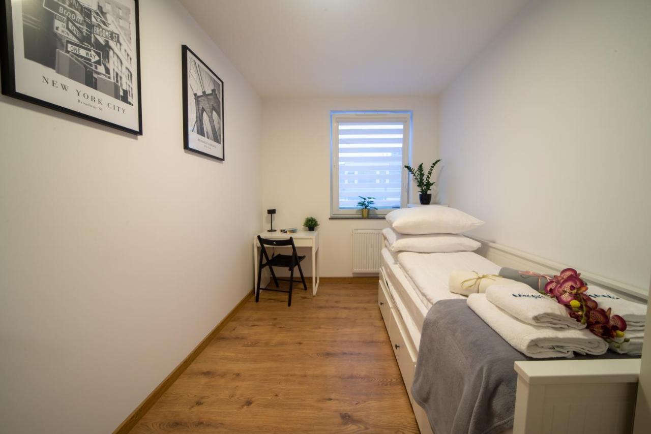Maya'S Flats & Resorts 49 - Spacious 3 Rooms Apartment In Szafarnia Danzig Exterior foto