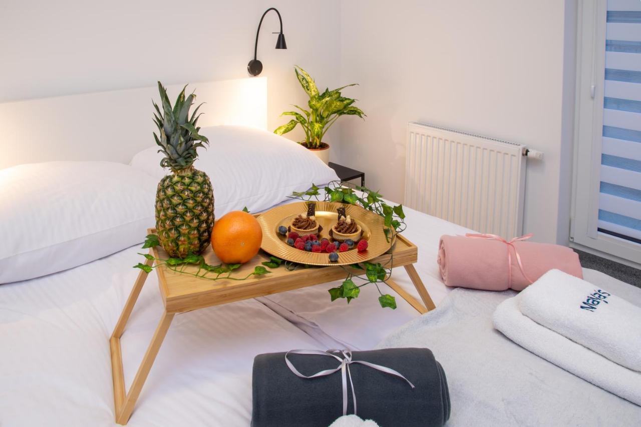 Maya'S Flats & Resorts 49 - Spacious 3 Rooms Apartment In Szafarnia Danzig Exterior foto