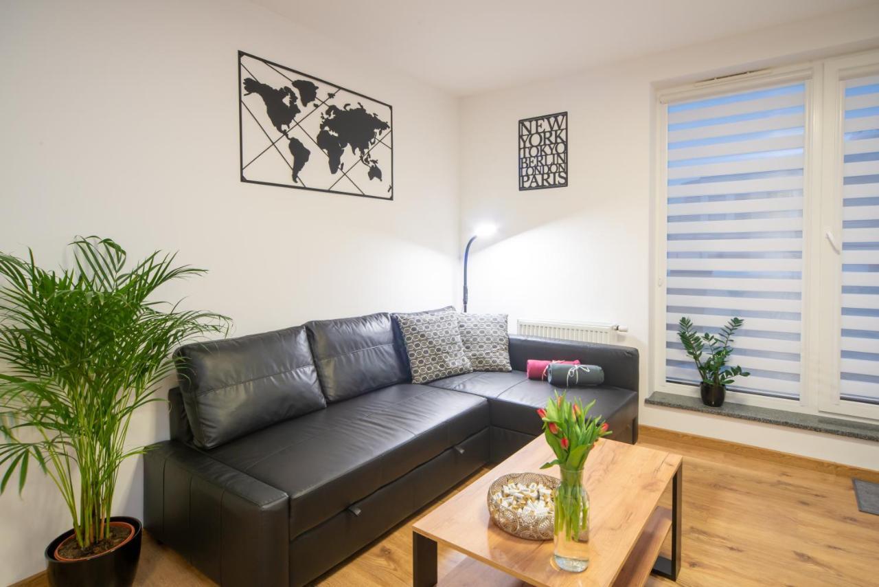 Maya'S Flats & Resorts 49 - Spacious 3 Rooms Apartment In Szafarnia Danzig Exterior foto